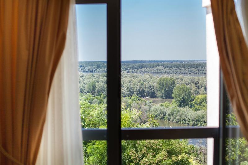 Hotel Stari Podrum Илок Экстерьер фото